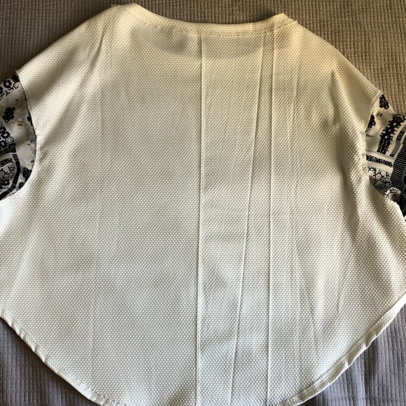 Local Boutique Waffle Texture Blouse - Picture 4 of 4